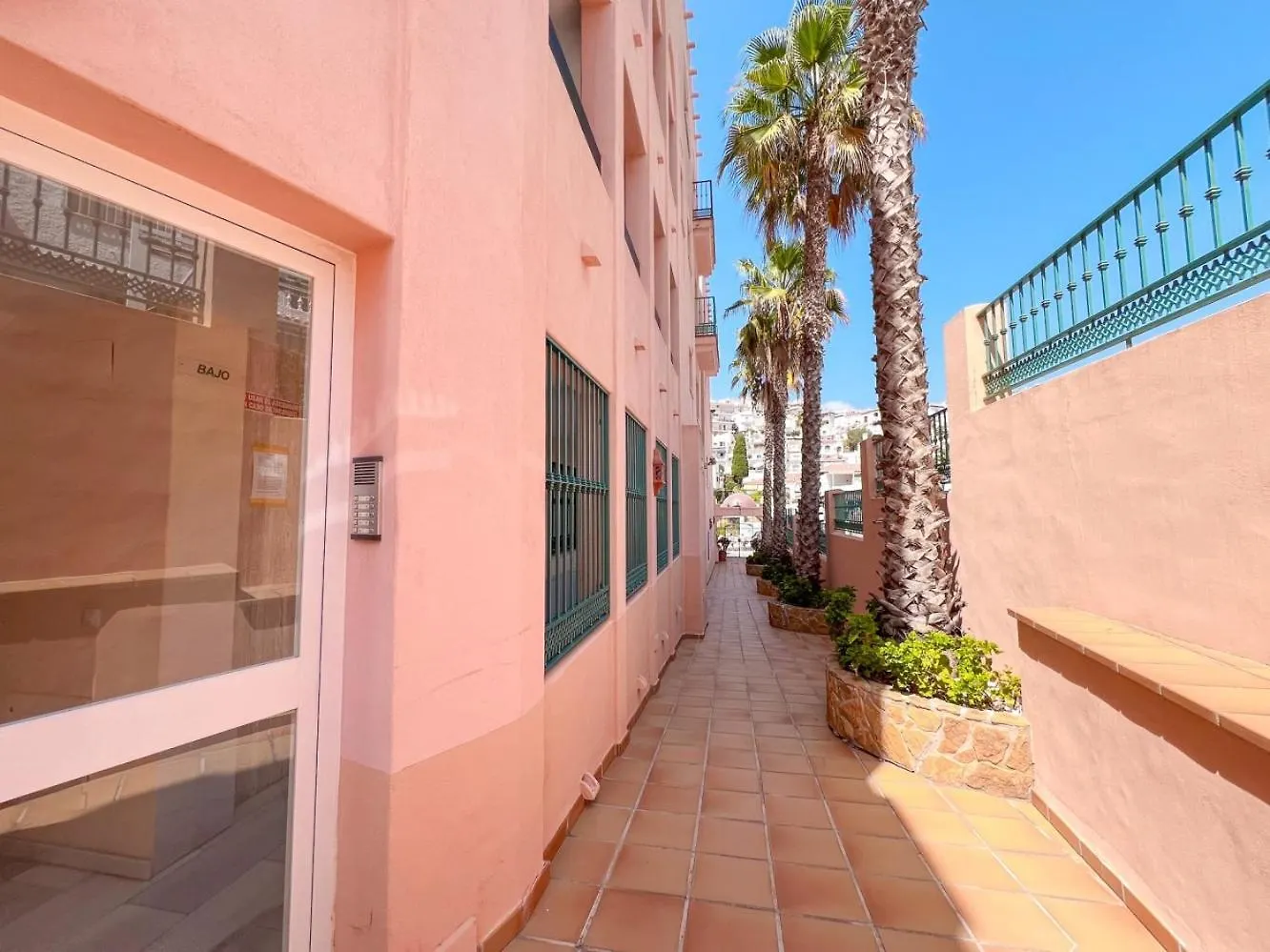 Ibn Sadi Apartment Nerja Spain